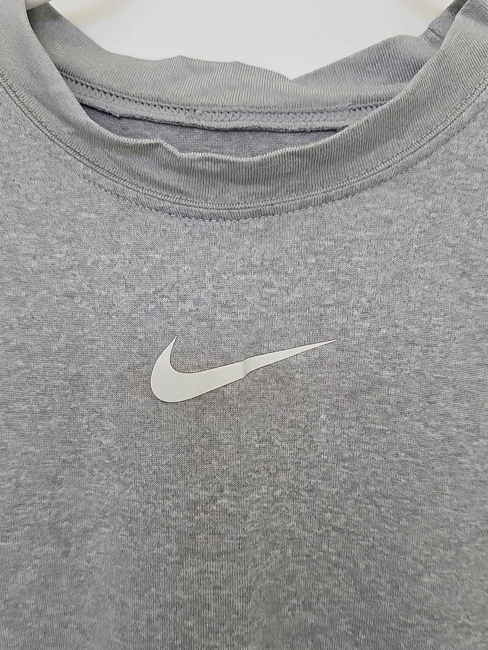 Nike Gray Short-Sleeve T-Shirt - Classic Swoosh Boys Sz Xs